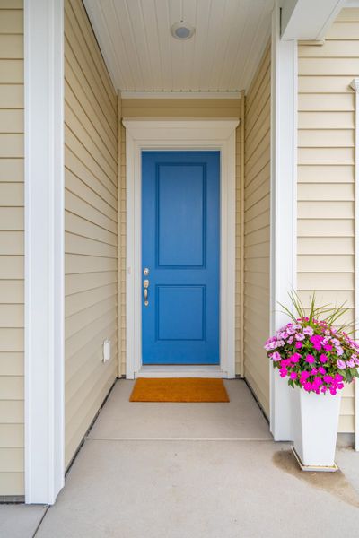 Exterior details and patio area of a home in , Summerville (Image 37).