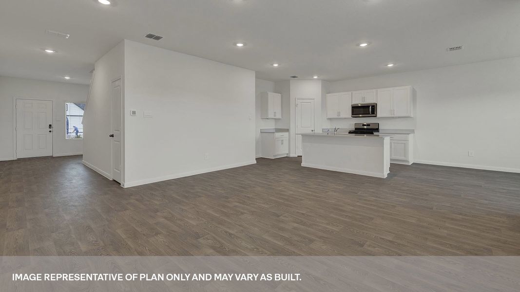 Spacious, unfurnished interior of a new home in Trace, San Marcos (Image 21).