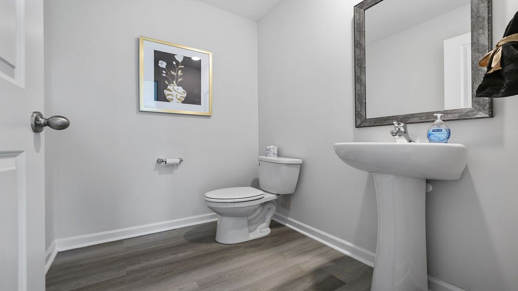 Image 33 of a home in Seneca Falls.