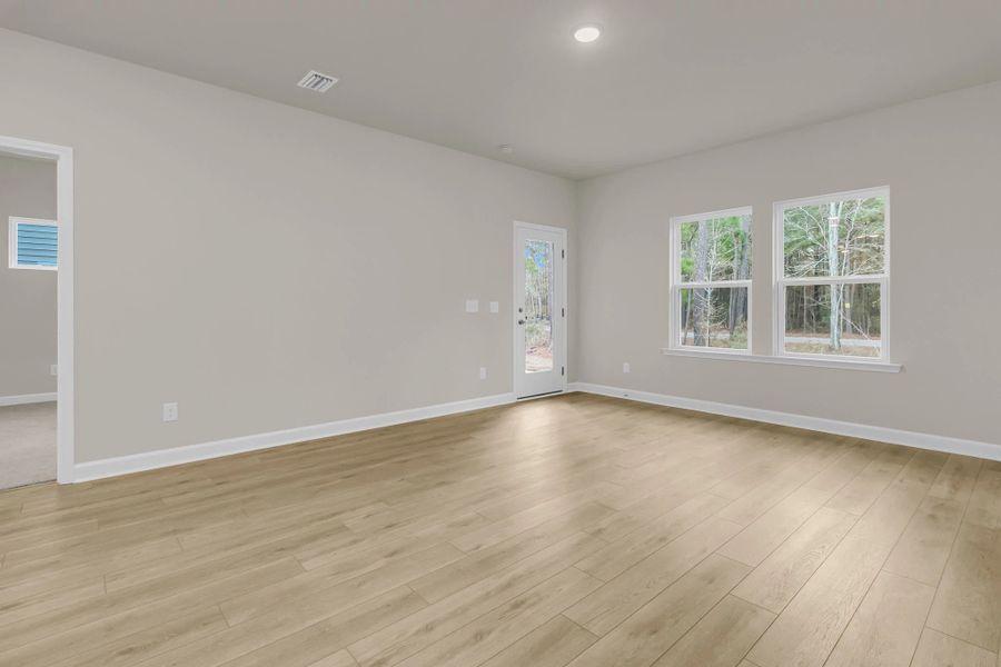 Similar Palmetto floorplan for inspiration - finishes and features vary Similar Palmetto floorplan for inspiration - finishes and features vary