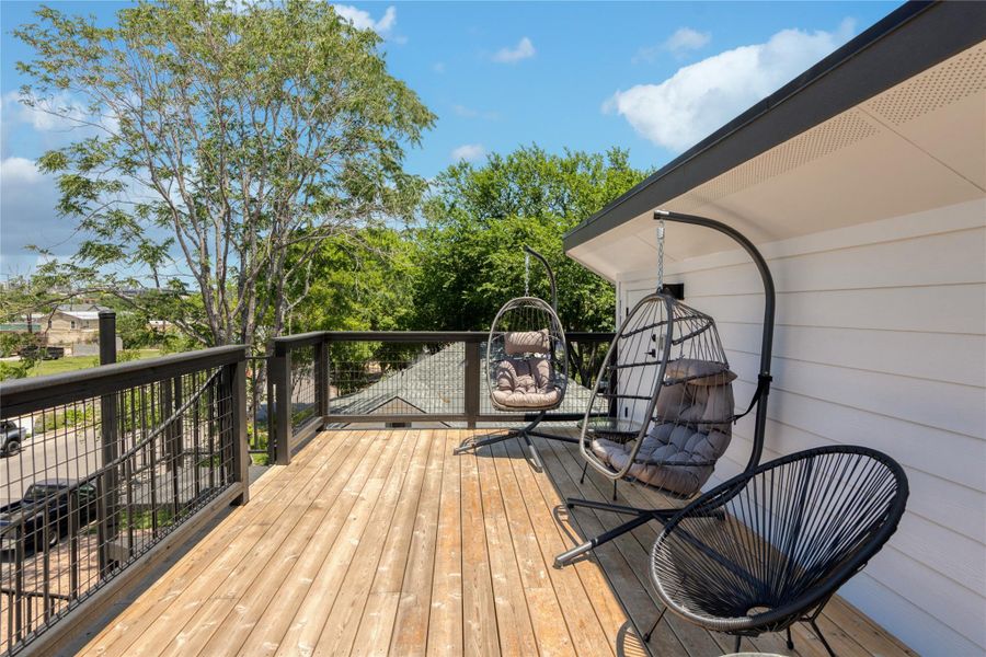Exterior details and patio area of a home in , Austin (Image 21).