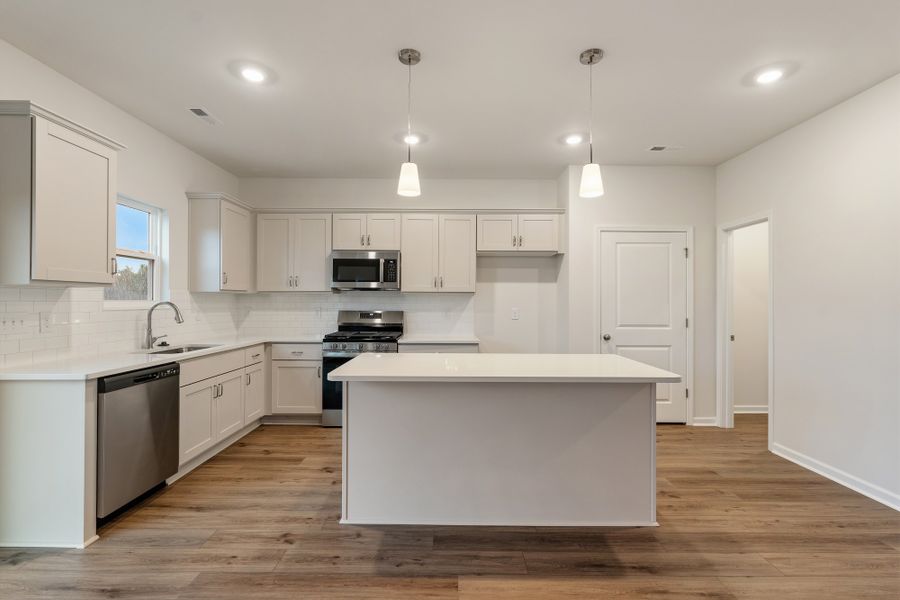 Furnished interior view inside a new home in Mayfair Village, Spartanburg (Image 5).