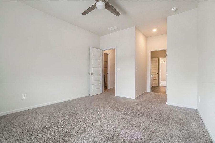 Spacious, unfurnished interior of a new home in , Cartersville (Image 21).