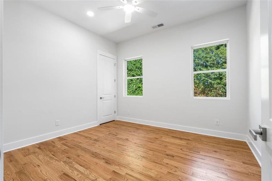 Spacious, unfurnished interior of a new home in , Atlanta (Image 19). Spacious, unfurnished interior of a new home in , Atlanta (Image 19).