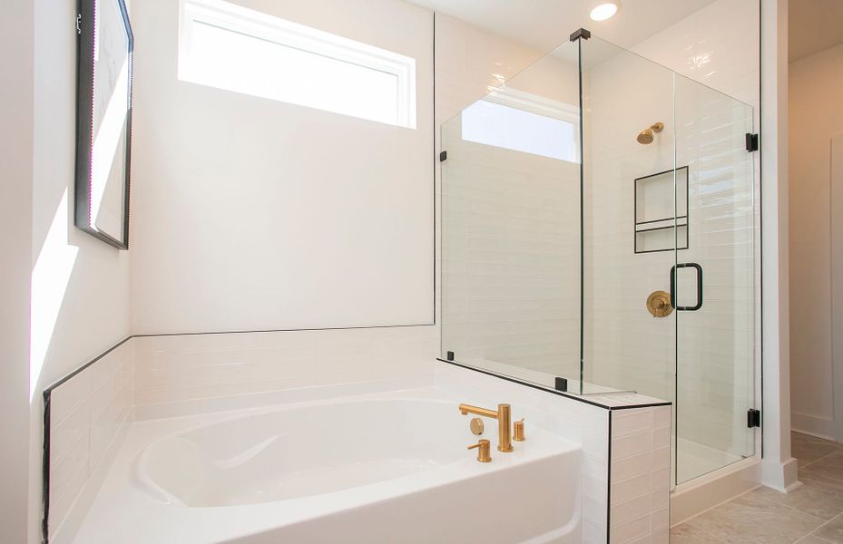 Mystique Owner's Bath at Active Adult Community Del Webb Barton Village near Nashville.