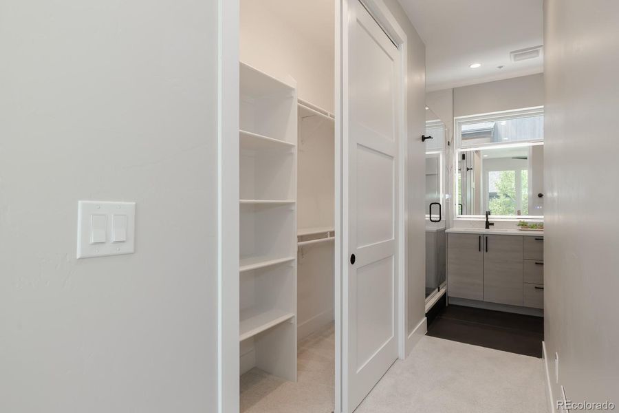 Image 41 of a home in .