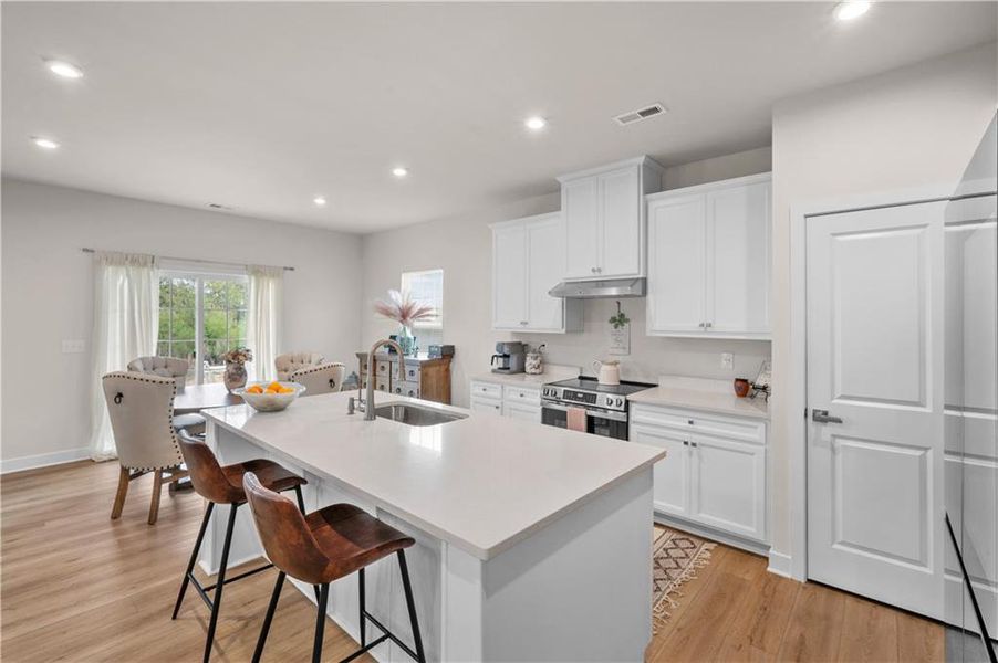 Furnished interior view inside a new home in , Calhoun (Image 10).