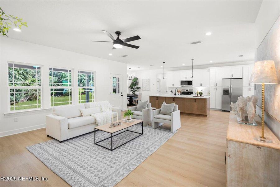 Furnished interior view inside a new home in , Keystone Heights (Image 10).