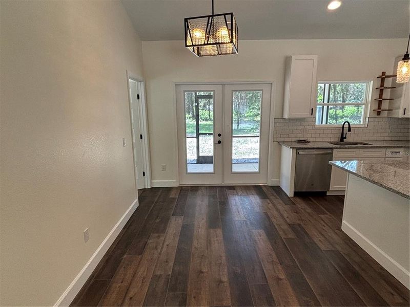 Spacious, unfurnished interior of a new home in , Micanopy (Image 16).