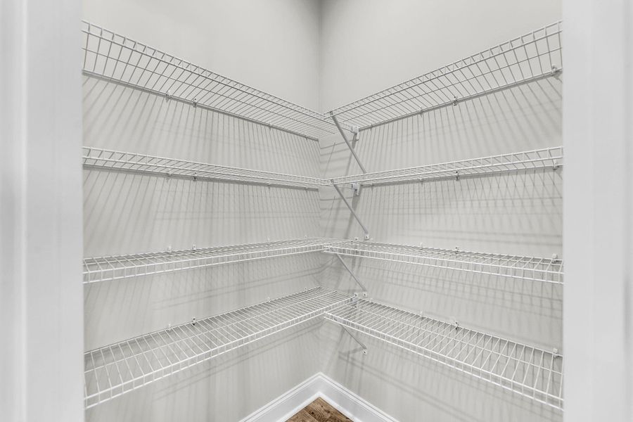 Spacious, unfurnished interior of a new home in , Summerville (Image 29).