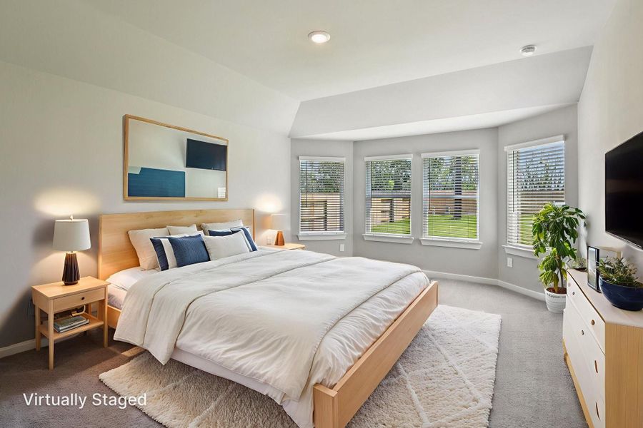 Furnished interior view inside a new home in Stewart's Ranch, Conroe (Image 12).