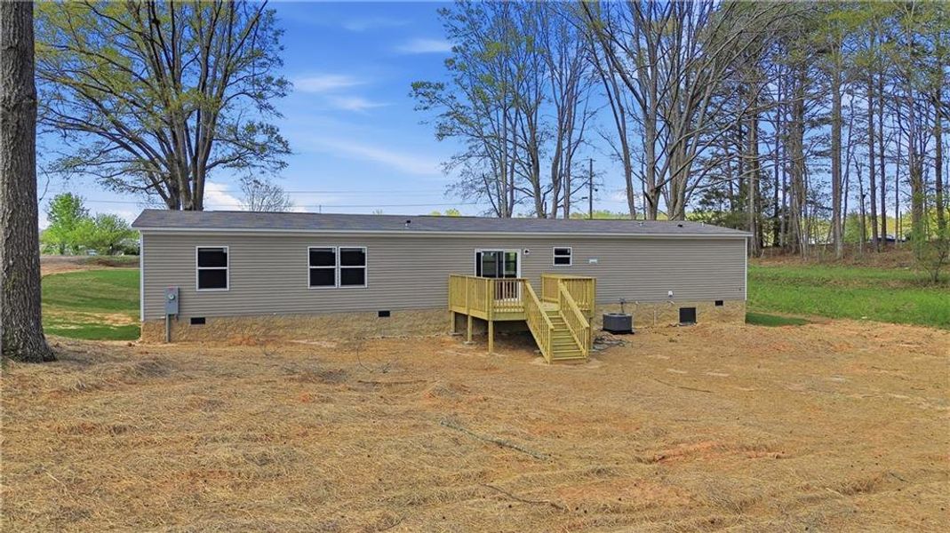 Exterior details and patio area of a home in , Franklin (Image 18).