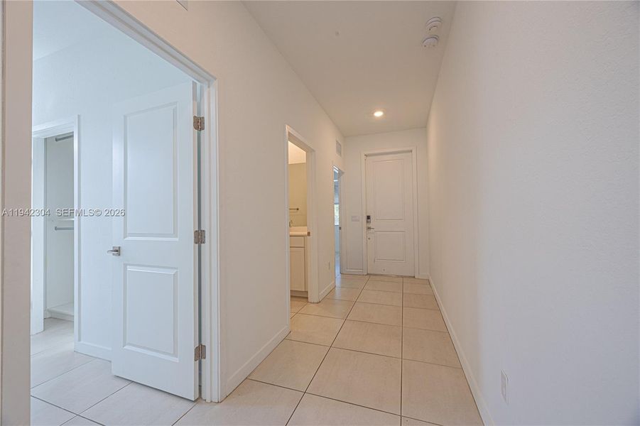 Spacious, unfurnished interior of a new home in , Jupiter (Image 16). Spacious, unfurnished interior of a new home in , Jupiter (Image 16).