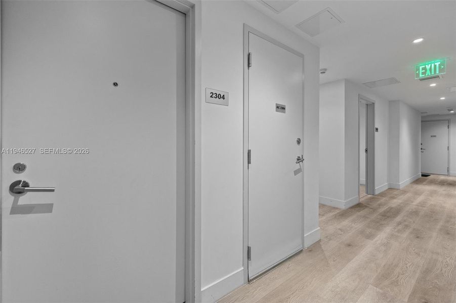 Spacious, unfurnished interior of a new home in , Miami (Image 22).