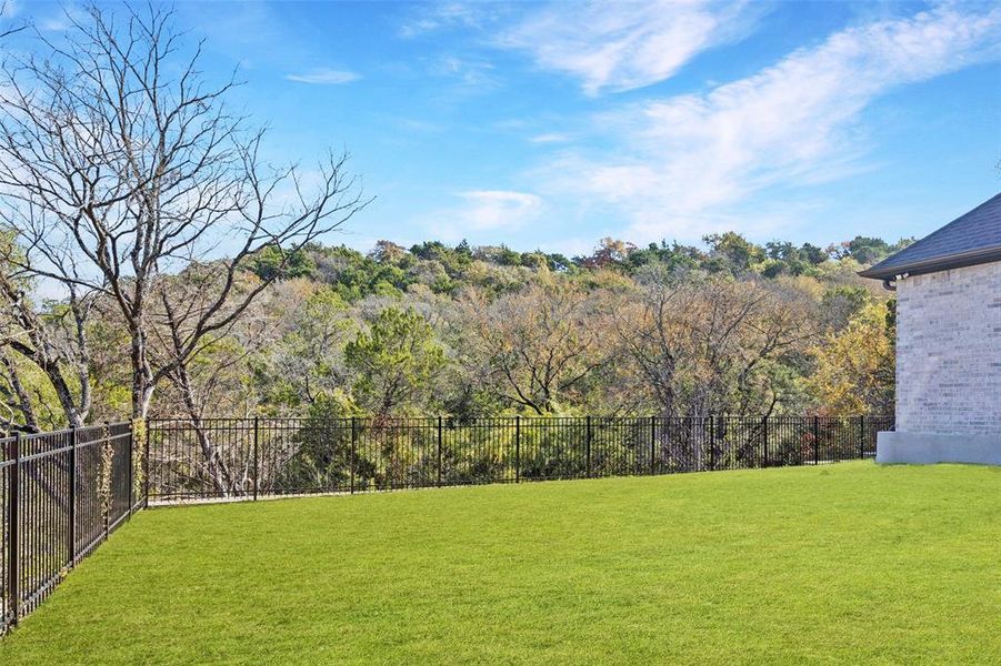 Exterior details and patio area of a home in , Cedar Hill (Image 26).