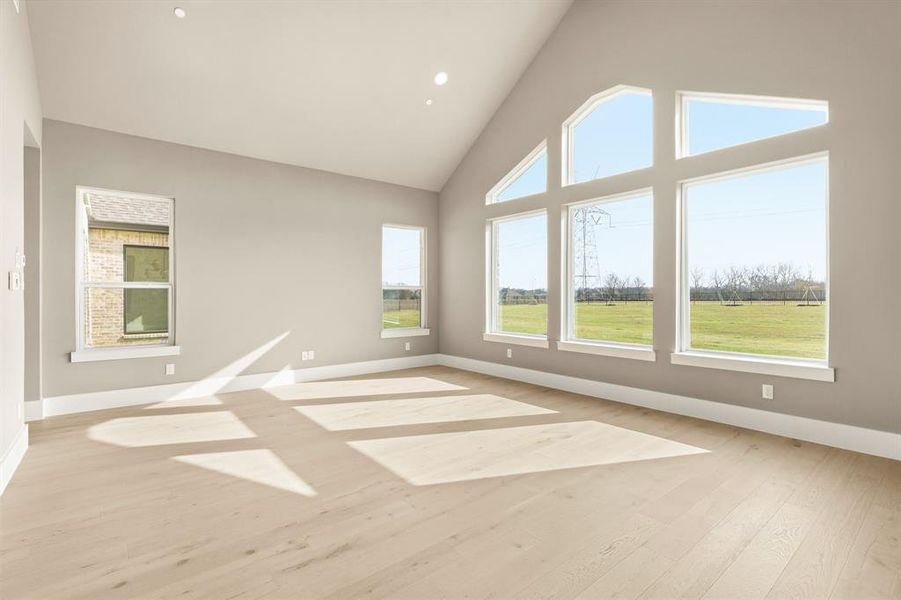 Spacious, unfurnished interior of a new home in Dean Farms, Lucas (Image 18).