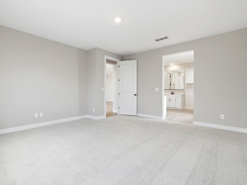 Spacious, unfurnished interior of a new home in Legacy Place, Glendale (Image 16). Spacious, unfurnished interior of a new home in Legacy Place, Glendale (Image 16).