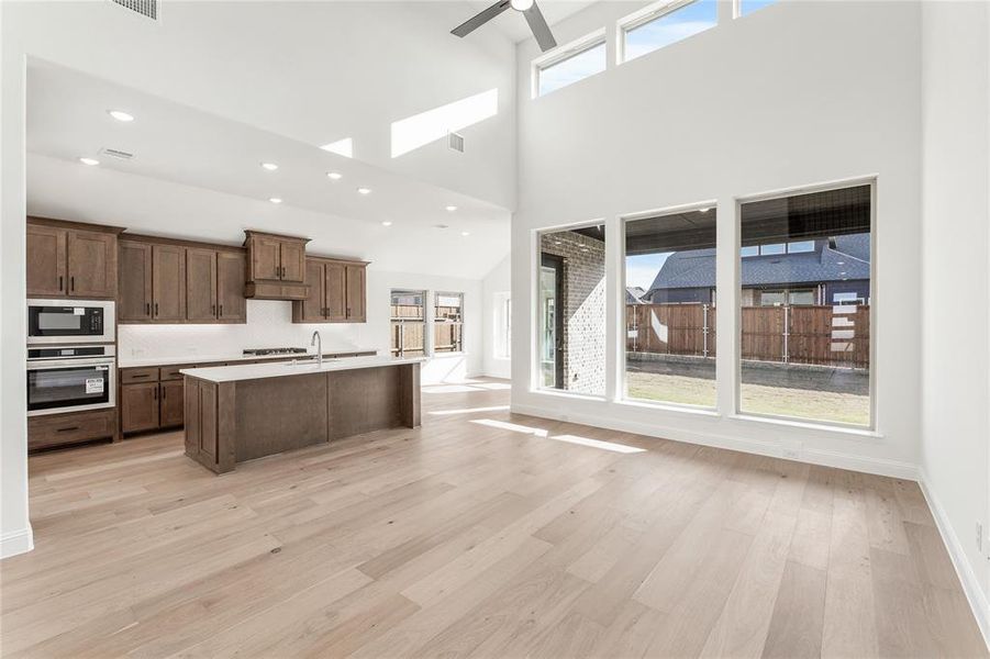Furnished interior view inside a new home in Creekview Meadows, Pilot Point (Image 17).
