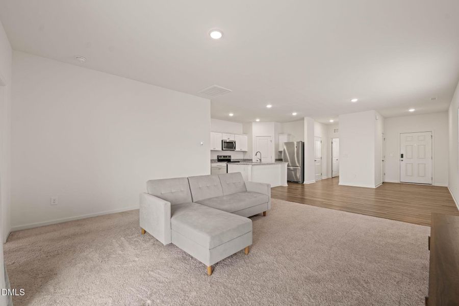 13-web-or-mls-DSC01805 13-web-or-mls-DSC01805