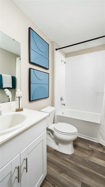 Furnished interior view inside a new home in Villa Mar, Winter Haven (Image 7).