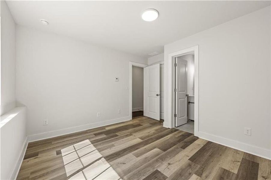 Spacious, unfurnished interior of a new home in , Hapeville (Image 20).