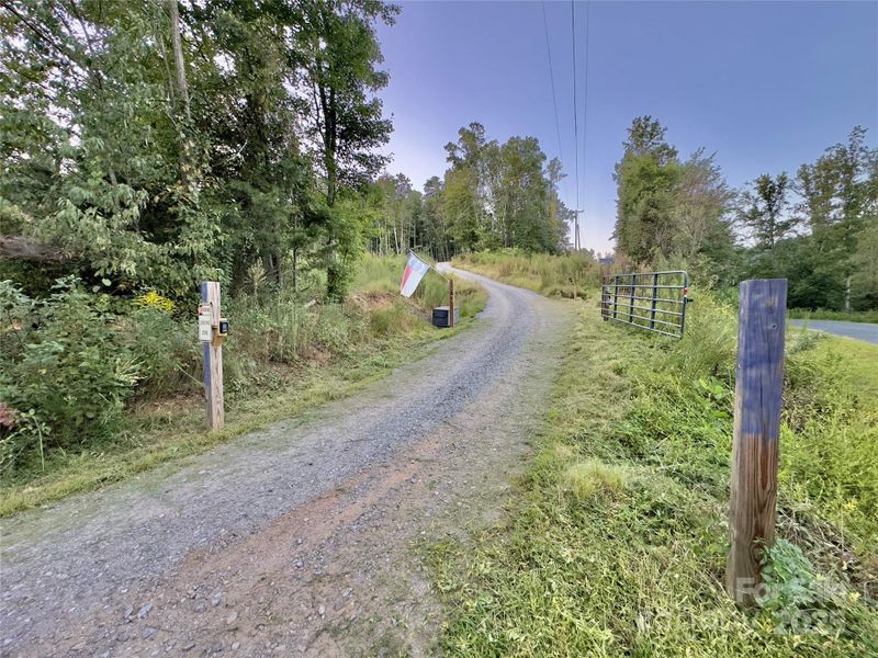 Image 29 of a home in .