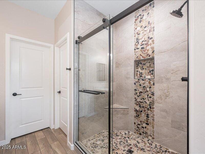 24-10879-Reef-Circle-23