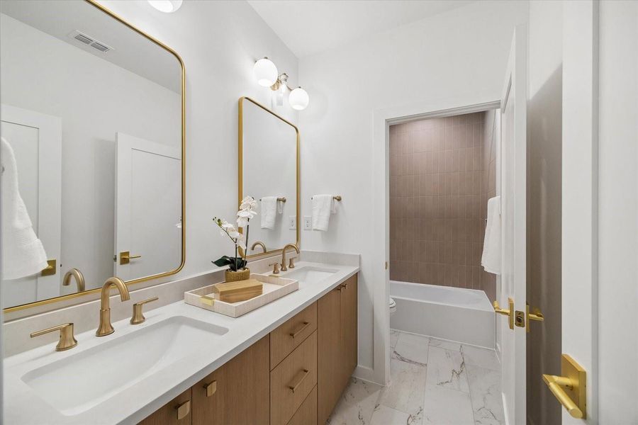 Furnished interior view inside a new home in , Houston (Image 24).