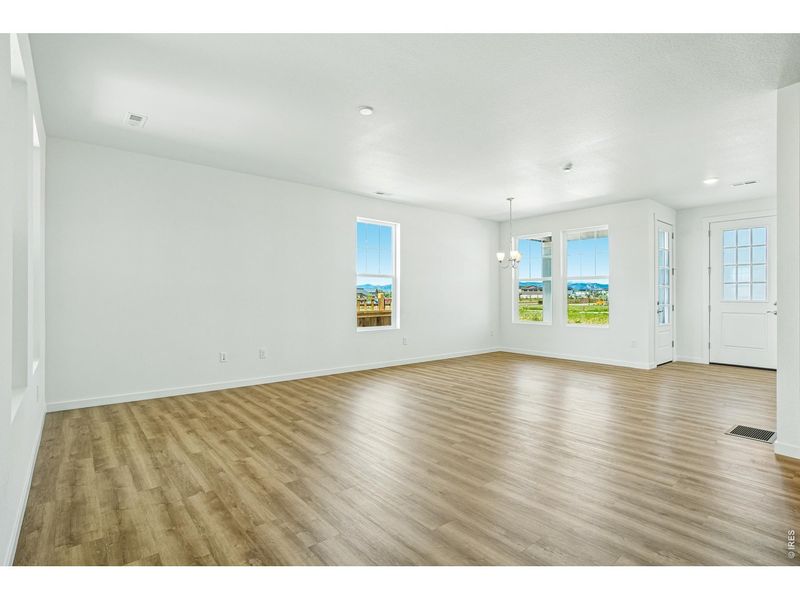 Spacious, unfurnished interior of a new home in Timnath Lakes, Timnath (Image 20). Spacious, unfurnished interior of a new home in Timnath Lakes, Timnath (Image 20).