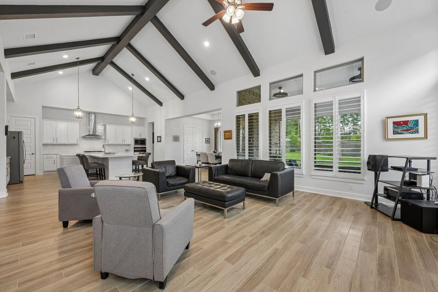 Community amenities in The Woodlands Hills, Willis (Image 46).