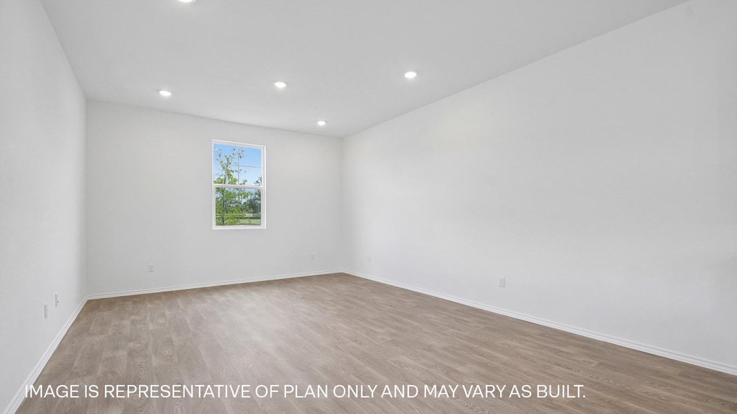 Spacious, unfurnished interior of a new home in Valverde, Bastrop (Image 14).