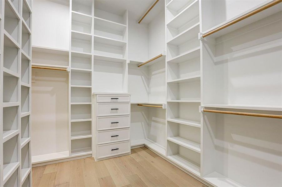 Image 39 of a home in .