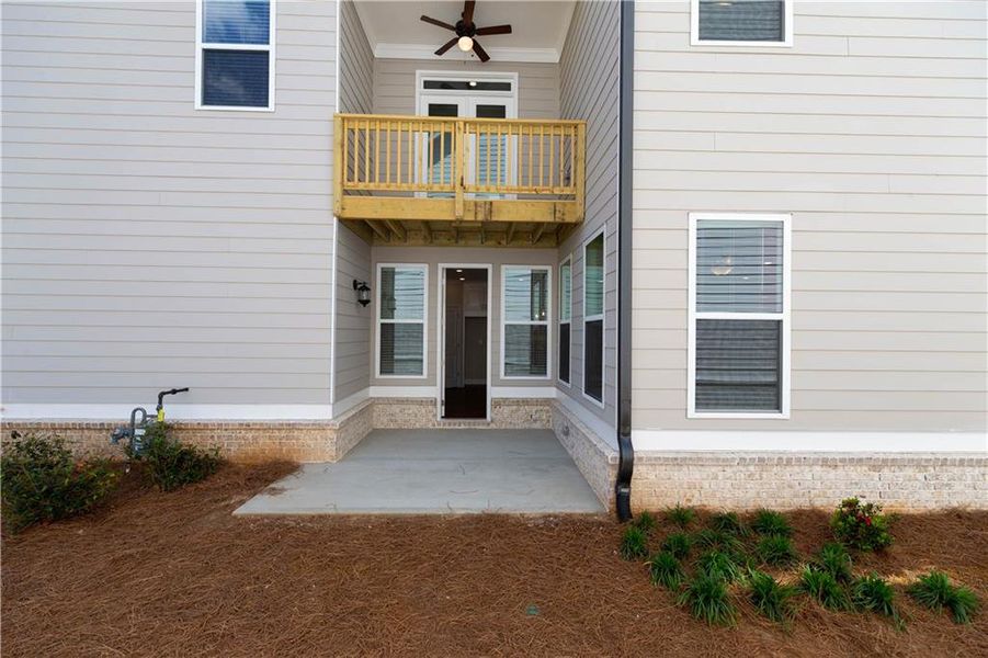 Exterior details and patio area of a home in Waterside Single Family, Peachtree Corners (Image 3).