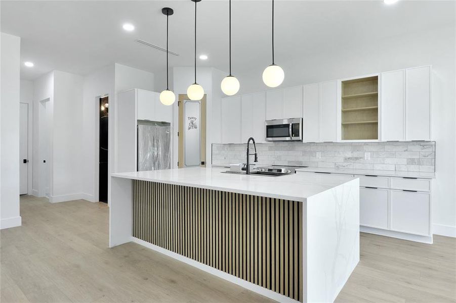 Furnished interior view inside a new home in , Fort Worth (Image 12).