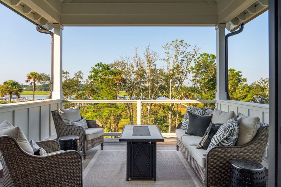 Furnished interior view inside a new home in , Awendaw (Image 16). Furnished interior view inside a new home in , Awendaw (Image 16).
