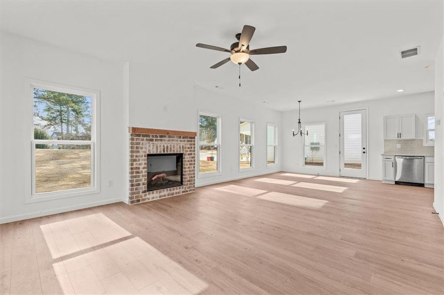 Spacious, unfurnished interior of a new home in , Carrollton (Image 31).
