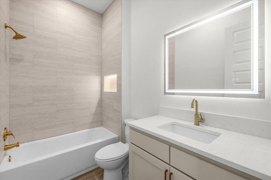 Furnished interior view inside a new home in , Fort Worth (Image 9).