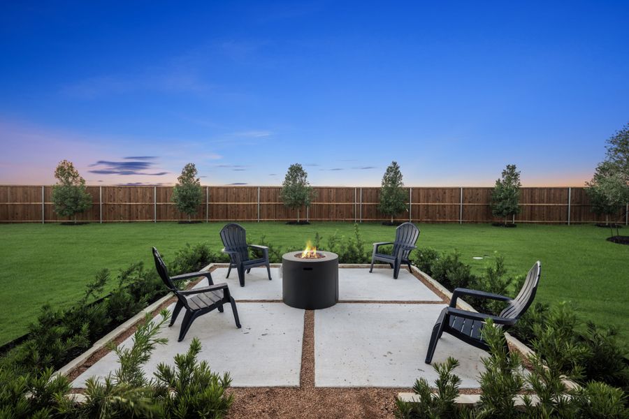 Representative exterior details of a home built from the Jackson by UnionMain Homes in Cambridge Crossing, Celina (Image 28).