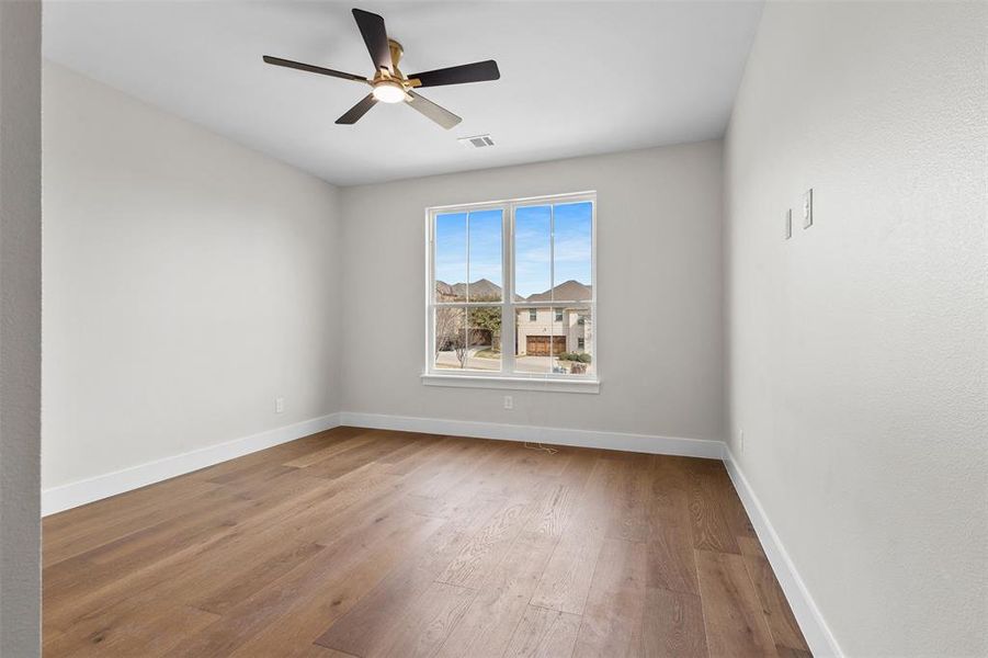 Spacious, unfurnished interior of a new home in , North Richland Hills (Image 37).