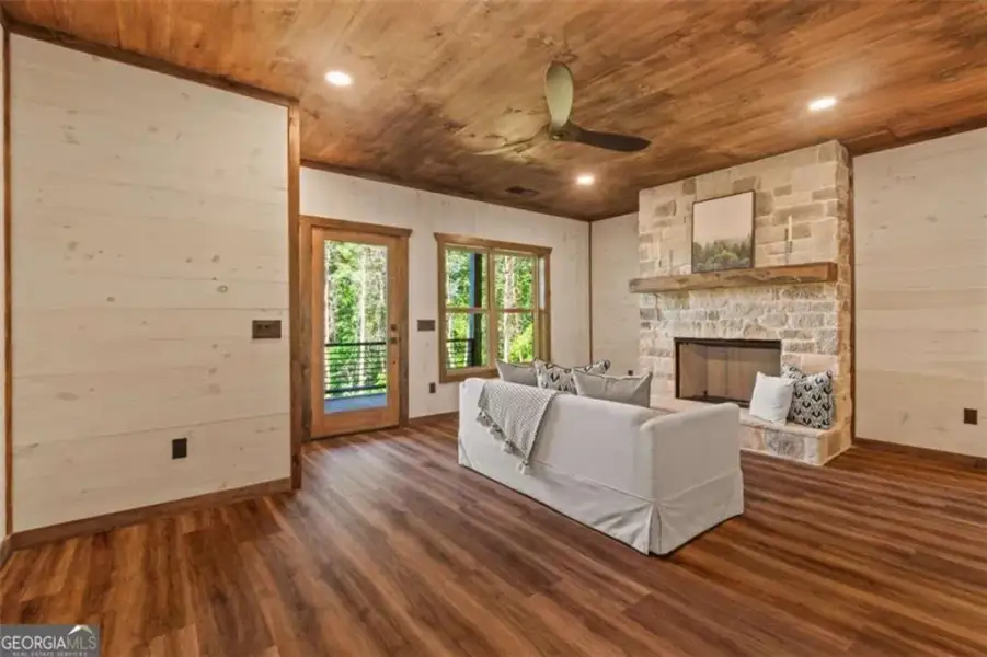 Furnished interior view inside a new home in , Talking Rock (Image 15). Furnished interior view inside a new home in , Talking Rock (Image 15).
