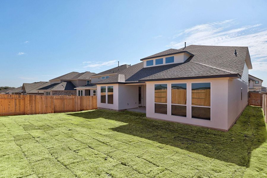 Exterior details and patio area of a home in Nolina, Georgetown (Image 23).