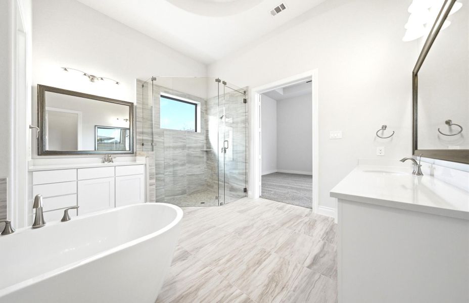 Furnished interior view inside a new home in Artavia 70′, Conroe (Image 17).