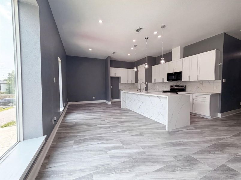 Spacious, unfurnished interior of a new home in , Houston (Image 16). Spacious, unfurnished interior of a new home in , Houston (Image 16).