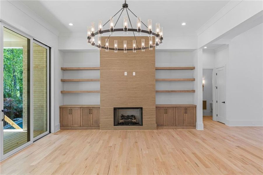 Spacious, unfurnished interior of a new home in , Marietta (Image 75).