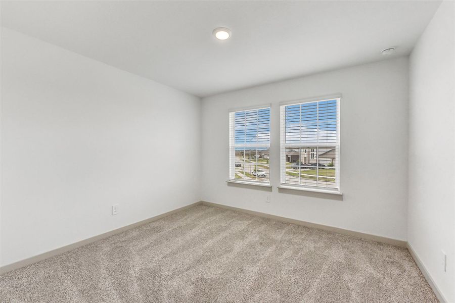 Spacious, unfurnished interior of a new home in , Missouri City (Image 14).