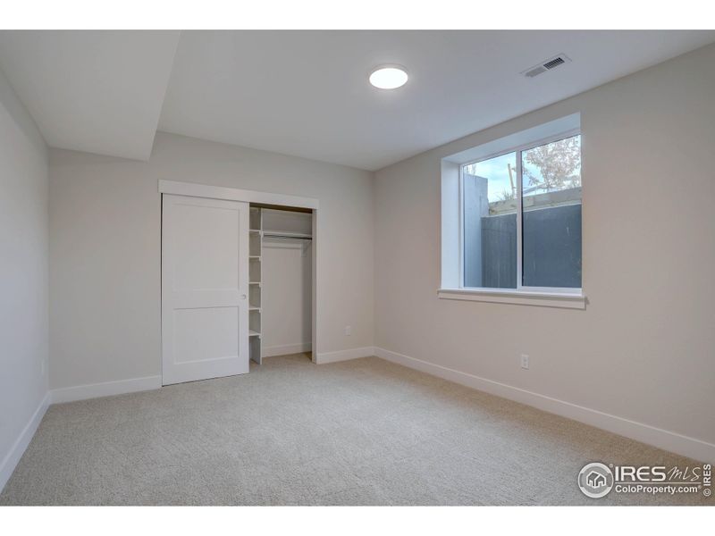 Spacious, unfurnished interior of a new home in , Louisville (Image 19).