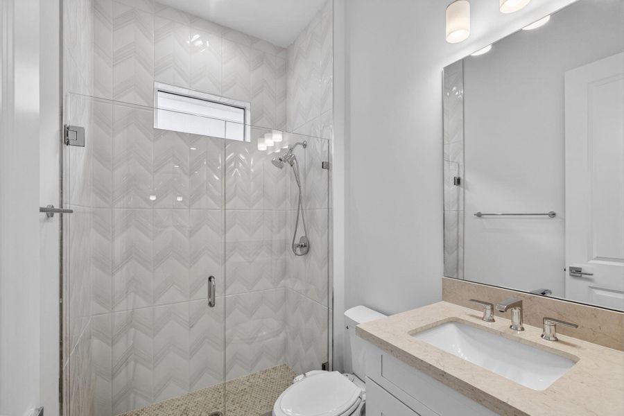 32-web-or-mls-5D1A8444