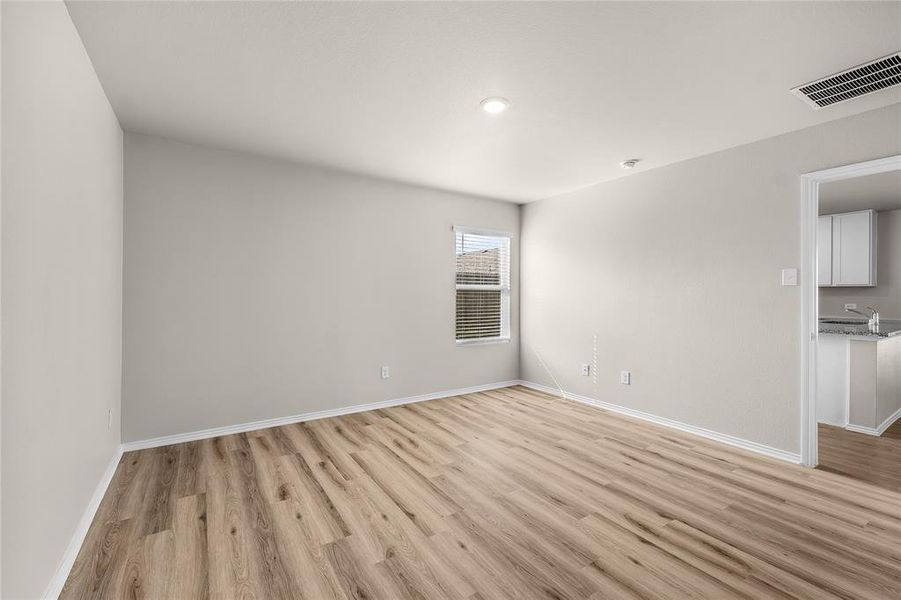 Spacious, unfurnished interior of a new home in , Fort Worth (Image 21).