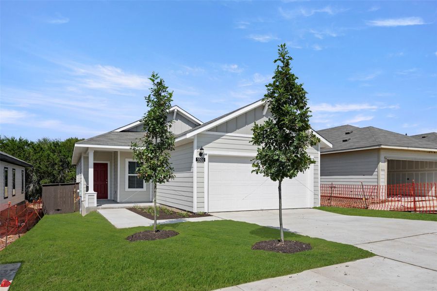 Image 30 of a home in Cloverleaf.