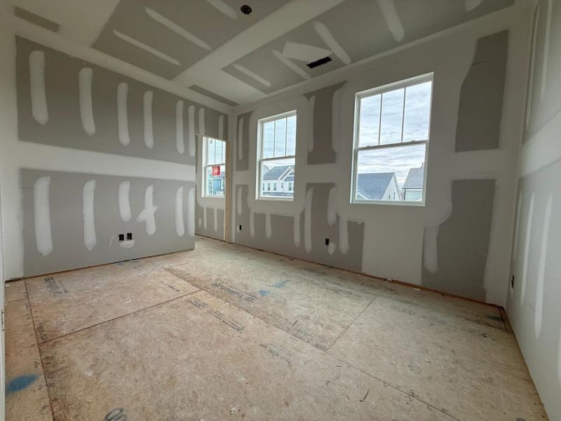 The Aurora Bedroom 3